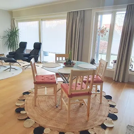 Unique Coastel I Quiet & Quality *